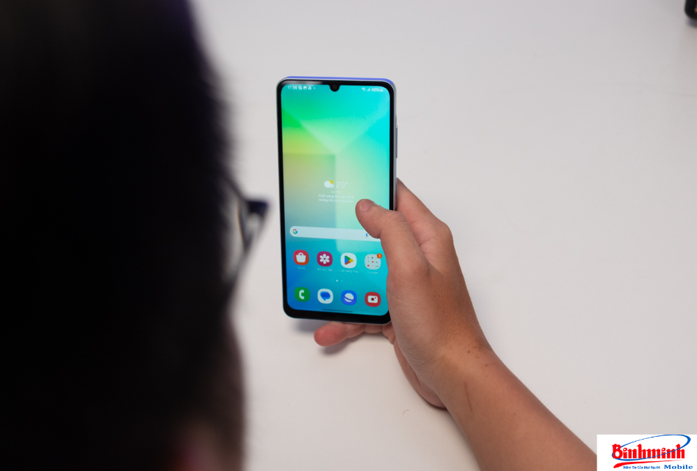 Samsung Galaxy A06 được trang bị màn hình kích thước 6.7 inch