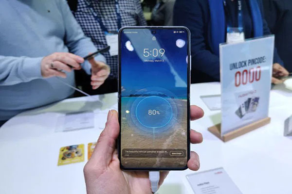 Tính năng của ZTE Nubia Flip 2