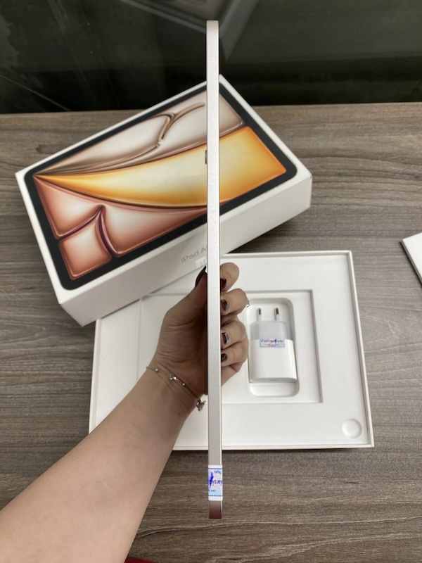 iPad Air M3