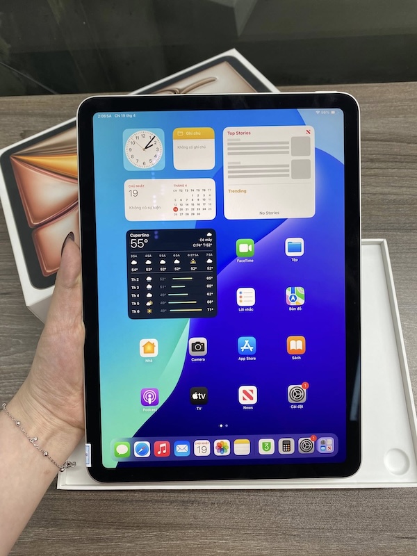 iPad Air M3 Màn hình Liquid Retina sắc nét, chân thực