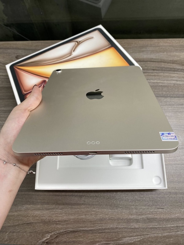 iPad Air M3 Thiết kế cao cấp, mỏng nhẹ tinh tế