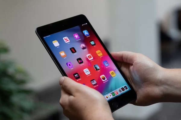 iPad Mini 5 Wifi Màn hình Retina 7.9 inch sắc nét, màu sắc đẹp
